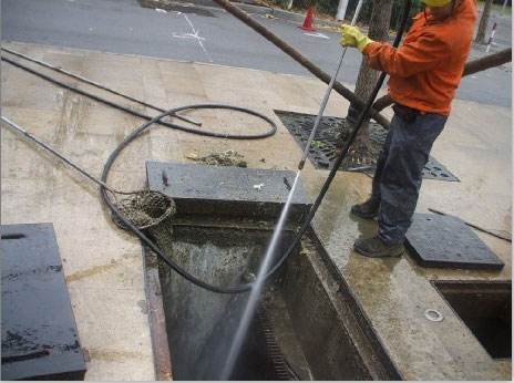 黄南池底污泥如何清理